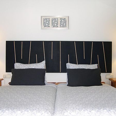 Apartamentos Turisticos La Mundial Малага Екстер'єр фото