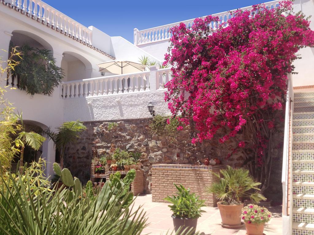 Apartamentos Turisticos La Mundial Малага Екстер'єр фото