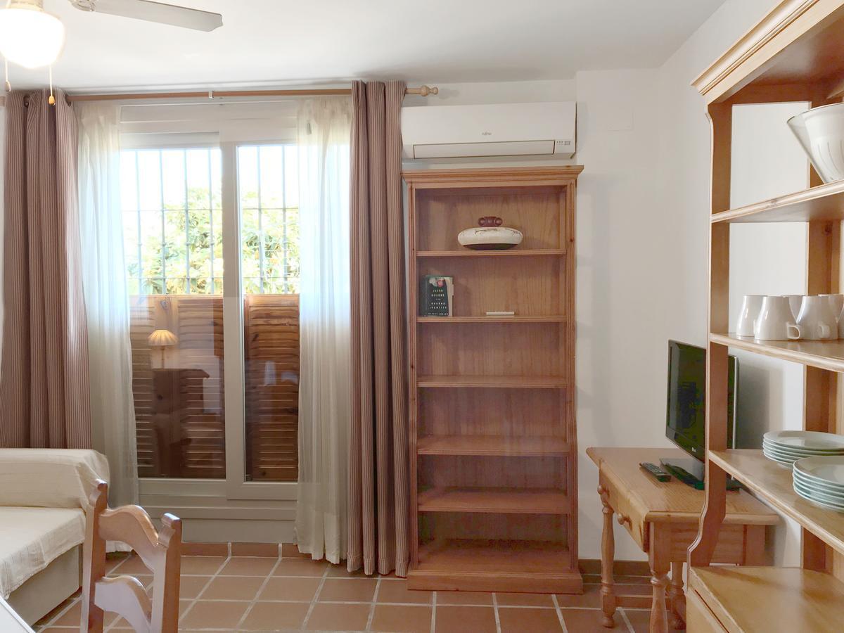 Apartamentos Turisticos La Mundial Малага Екстер'єр фото