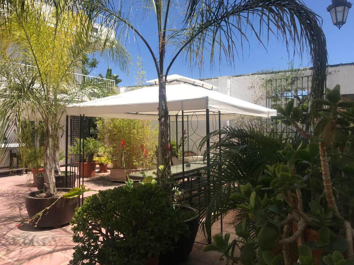 Apartamentos Turisticos La Mundial Малага Екстер'єр фото