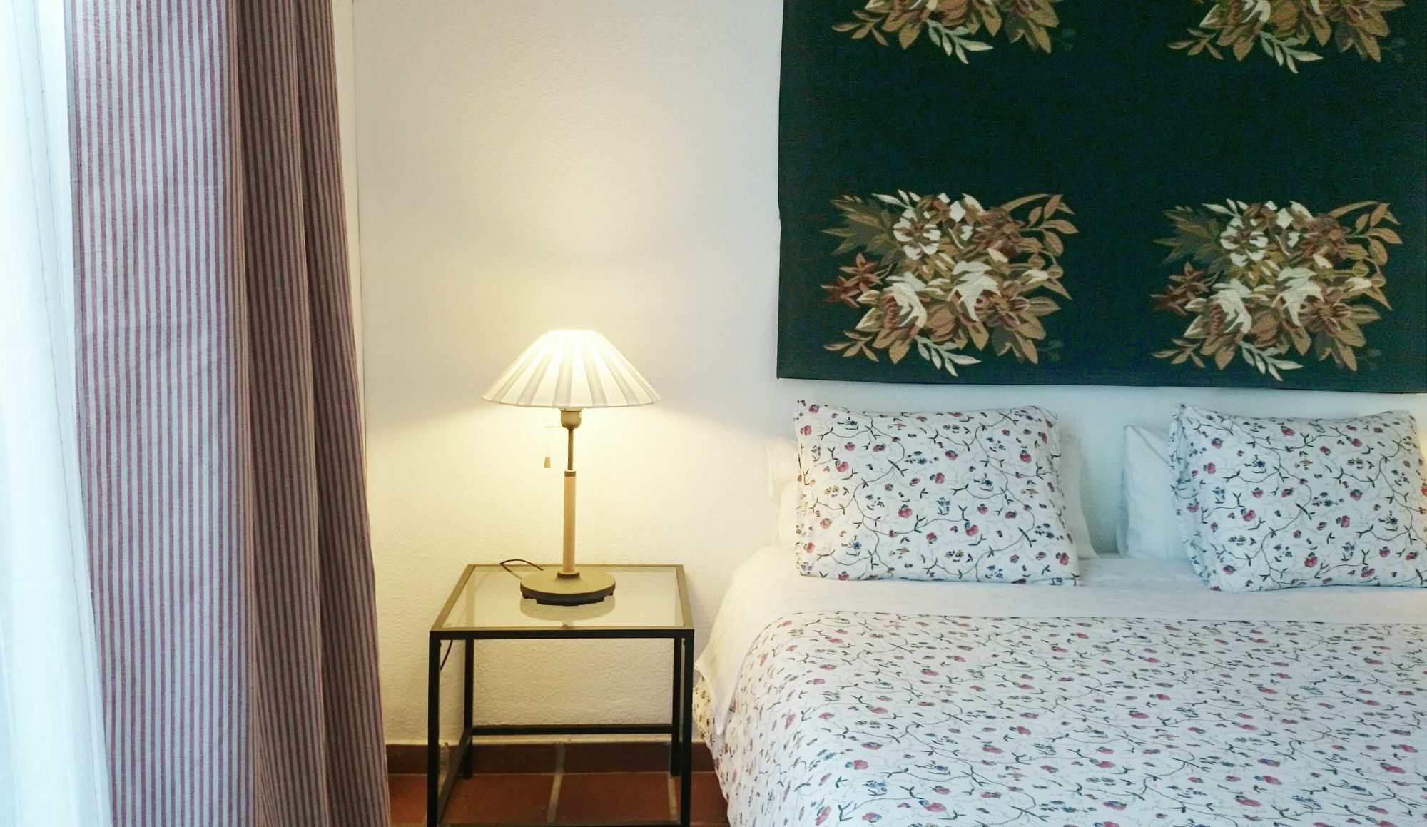 Apartamentos Turisticos La Mundial Малага Екстер'єр фото